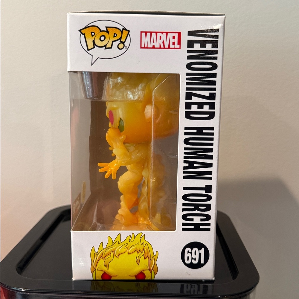 Funko Pop #691 glow in the dark Venomized Human Torch - Picture 2 of 4